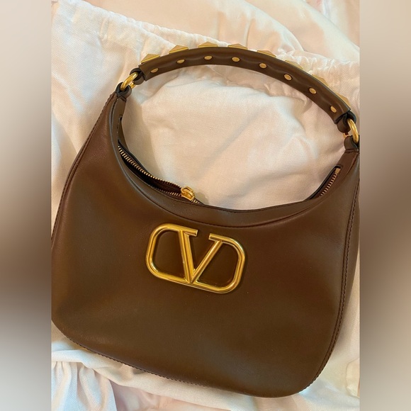 Valentino • NWT Valentino Garavani Roman Stud Sign Leather Shoulder Bag in Brown - Picture 2 of 11